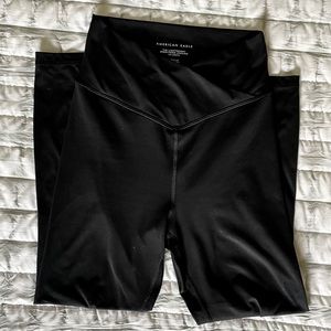 Arie Crossover Leggings